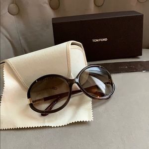 Tom Ford Sardrine Shades.